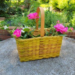 Vintage Basket Handmade Signed BW Shopping Gardening Flower Basket